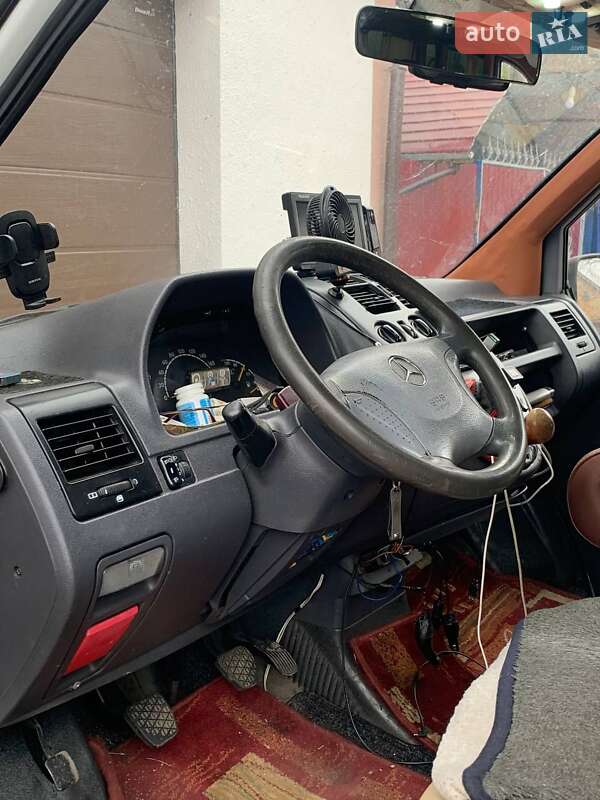 Минивэн Mercedes-Benz Vito 2001 в Борисполе
