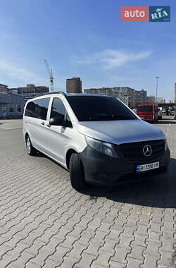 Мінівен Mercedes-Benz Vito 2015 в Одесі