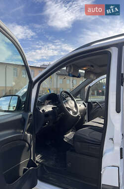 Мінівен Mercedes-Benz Vito 2014 в 
