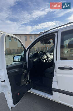 Мінівен Mercedes-Benz Vito 2014 в 