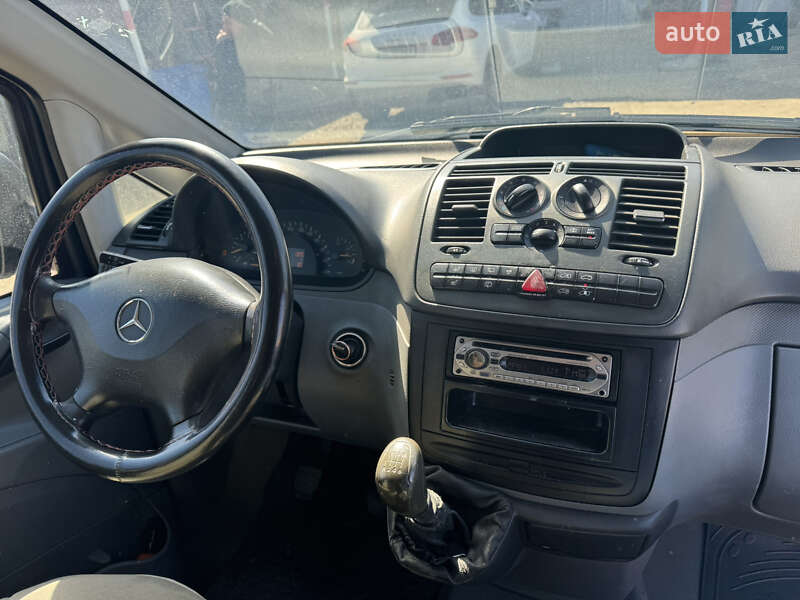 Мінівен Mercedes-Benz Vito 2006 в Чернівцях фото 8 Мінівен Mercedes-Benz Vito 2006 в Чернівцях