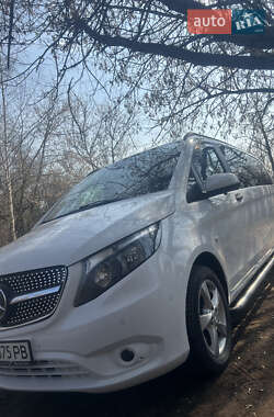 Минивэн Mercedes-Benz Vito 2016 в 