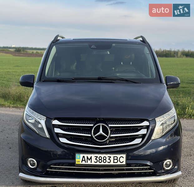 Минивэн Mercedes-Benz Vito 2017 в Житомире