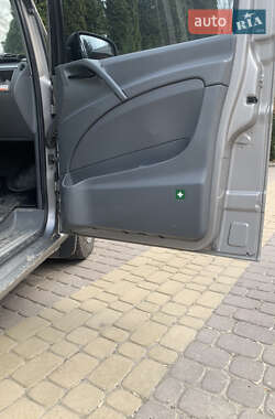 Минивэн Mercedes-Benz Vito 2010 в 