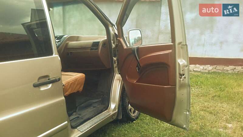 Минивэн Mercedes-Benz Vito 1998 в Ивано-Франковске