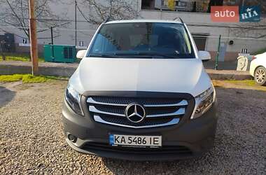 Минивэн Mercedes-Benz Vito 2019 в 