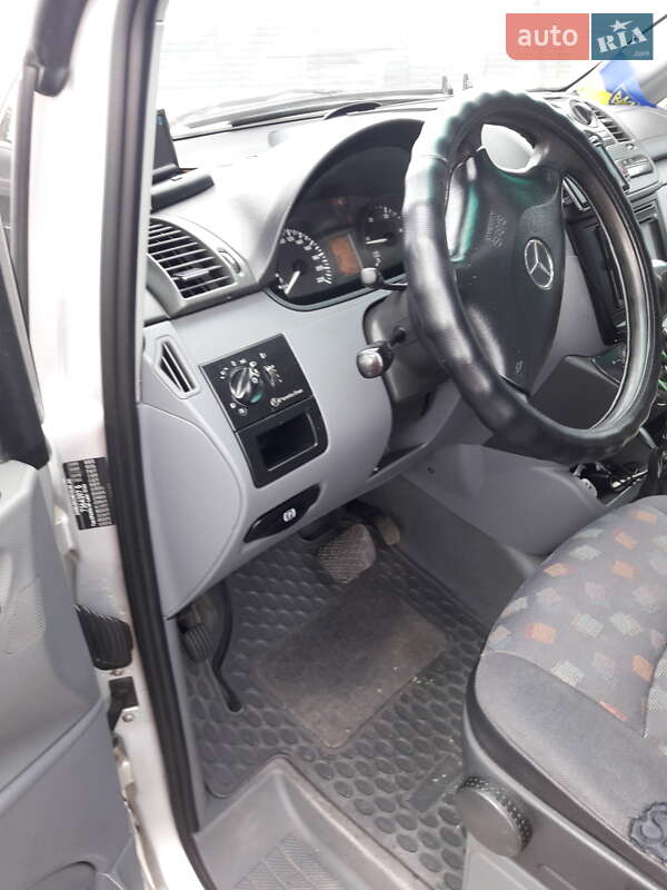 Минивэн Mercedes-Benz Vito 2007 в Буске