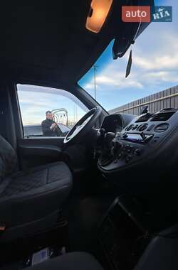Минивэн Mercedes-Benz Vito 2003 в 