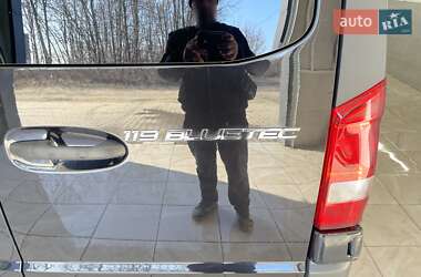Минивэн Mercedes-Benz Vito 2015 в 
