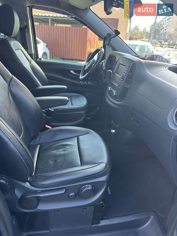 Mercedes-Benz Vito 2015