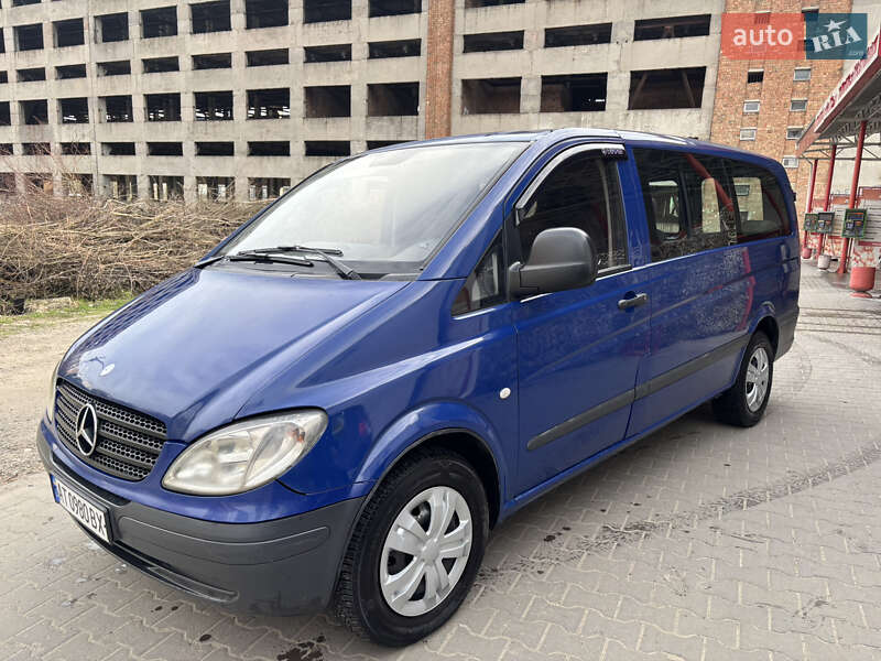 Грузовой фургон Mercedes-Benz Vito 2010 в 