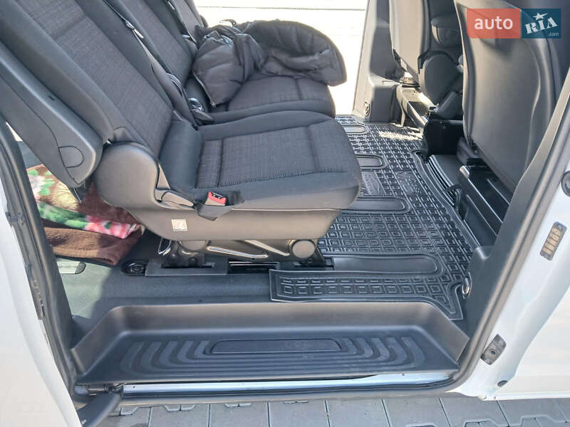 Мінівен Mercedes-Benz Vito 2015 в Чернівцях фото 12 Мінівен Mercedes-Benz Vito 2015 в Чернівцях