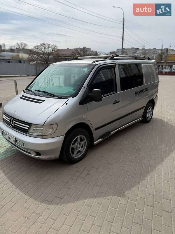 Минивэн Mercedes-Benz Vito 2000 в 