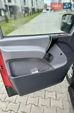 Минивэн Mercedes-Benz Vito 2003 в 