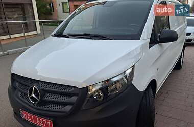 Грузовой фургон Mercedes-Benz Vito 2020 в 