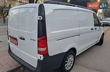Грузовой фургон Mercedes-Benz Vito 2020 в 