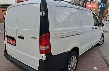 Грузовой фургон Mercedes-Benz Vito 2020 в 