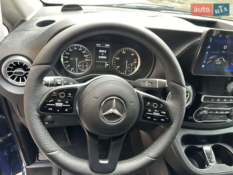Минивэн Mercedes-Benz Vito 2017 в Черновцах