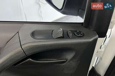 Минивэн Mercedes-Benz Vito 2010 в 