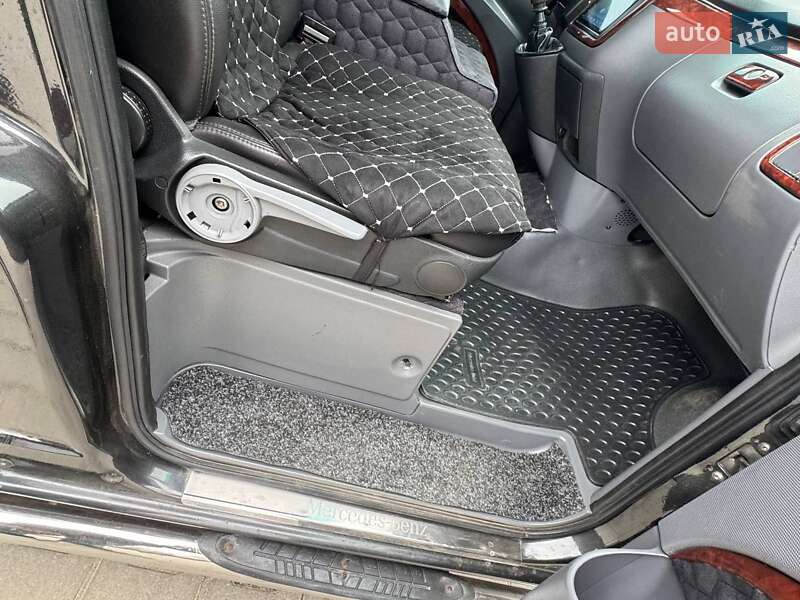 Минивэн Mercedes-Benz Vito 2004 в Новоднестровске