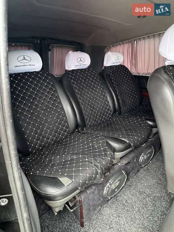 Минивэн Mercedes-Benz Vito 2004 в Новоднестровске