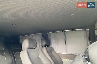 Минивэн Mercedes-Benz Vito 2003 в 