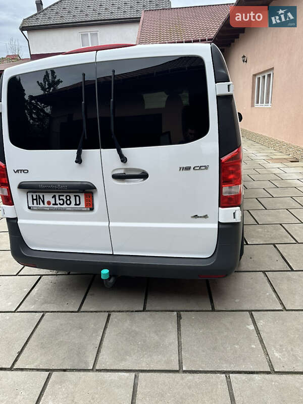 Вантажний фургон Mercedes-Benz Vito 2020 в 