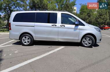 Минивэн Mercedes-Benz Vito 2015 в 