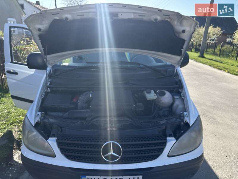 Минивэн Mercedes-Benz Vito 2005 в Киеве фото 10 Минивэн Mercedes-Benz Vito 2005 в Киеве