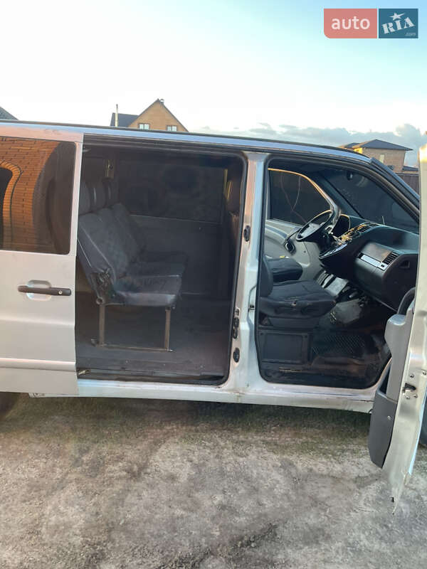 Минивэн Mercedes-Benz Vito 2003 в Обухове