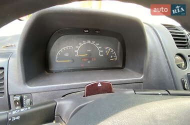 Мінівен Mercedes-Benz Vito 2002 в 