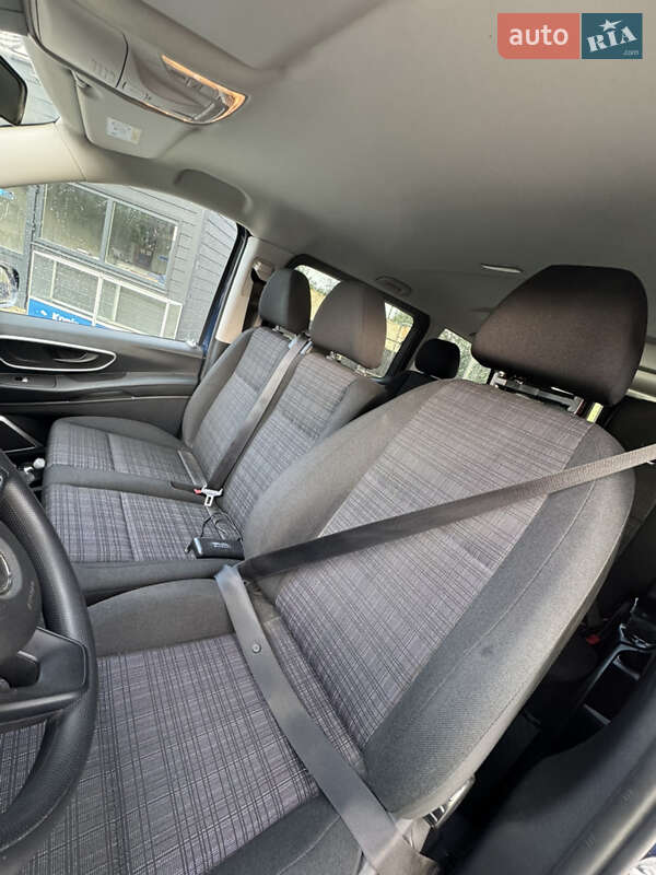 Минивэн Mercedes-Benz Vito 2019 в Черновцах