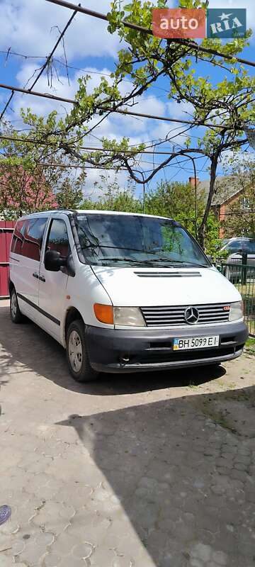 Минивэн Mercedes-Benz Vito 2000 в 