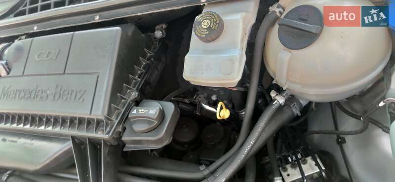 Минивэн Mercedes-Benz Vito 2013 в Очакове фото 36 Минивэн Mercedes-Benz Vito 2013 в Очакове