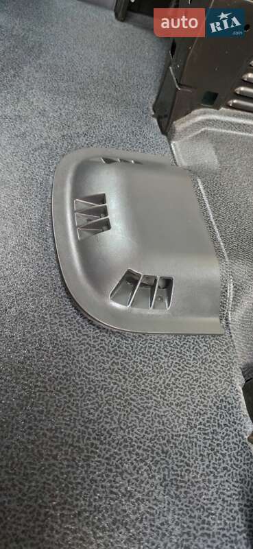 Минивэн Mercedes-Benz Vito 2013 в Очакове фото 29 Минивэн Mercedes-Benz Vito 2013 в Очакове