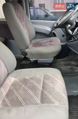 Минивэн Mercedes-Benz Vito 2003 в 