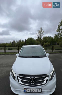 Мінівен Mercedes-Benz Vito 2021 в 