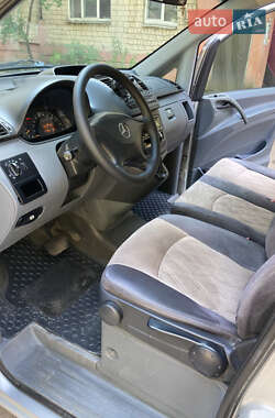 Мінівен Mercedes-Benz Vito 2004 в 