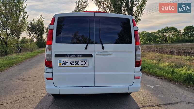 Мінівен Mercedes-Benz Vito 2012 в Дніпрі