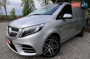 Мінівен Mercedes-Benz Vito 2022 в 
