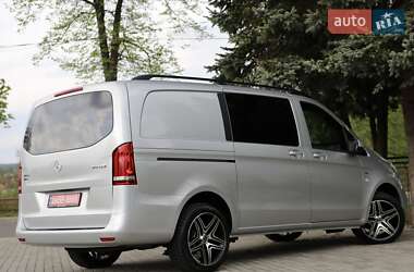 Мінівен Mercedes-Benz Vito 2022 в 