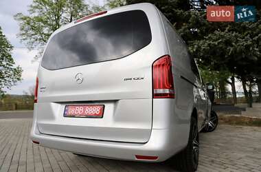 Мінівен Mercedes-Benz Vito 2022 в 