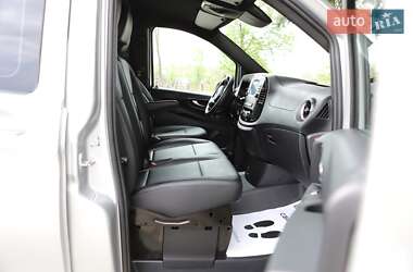 Мінівен Mercedes-Benz Vito 2022 в 