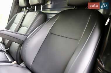 Мінівен Mercedes-Benz Vito 2022 в 