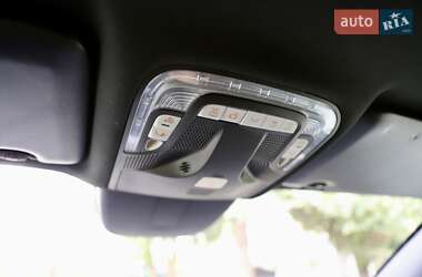 Мінівен Mercedes-Benz Vito 2022 в 