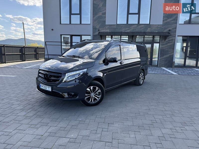 Минивэн Mercedes-Benz Vito 2018 в 