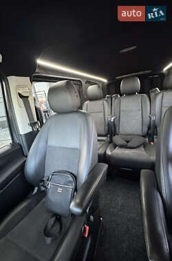 Минивэн Mercedes-Benz Vito 2018 в 