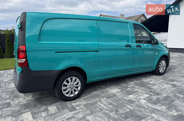 Грузовой фургон Mercedes-Benz Vito 2020 в 