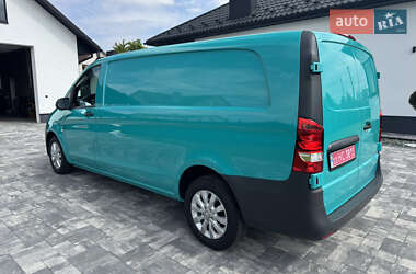 Грузовой фургон Mercedes-Benz Vito 2020 в 