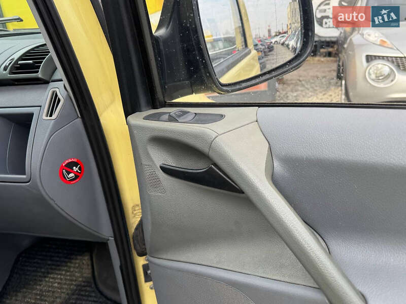 Минивэн Mercedes-Benz Vito 2008 в Стрые